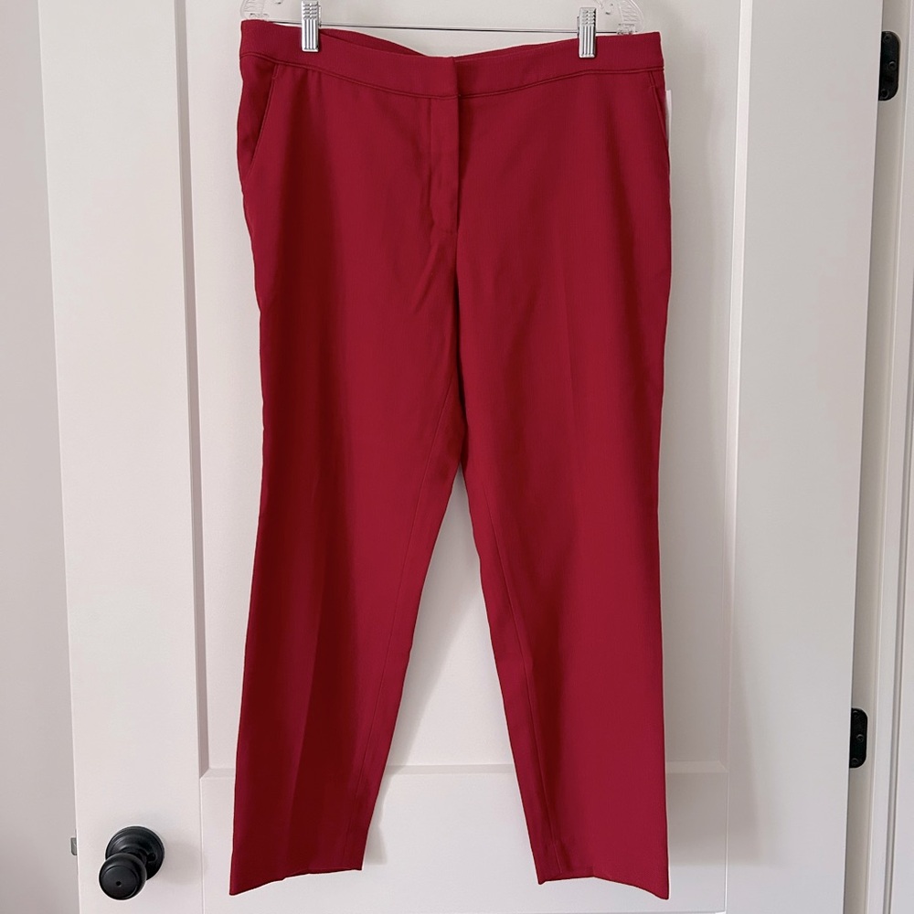Elegant Red Women's Cropped Pants